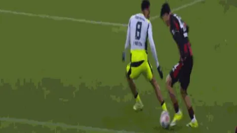 迈凯伦再获车队冠军荣耀，周冠宇F1生涯画上句点